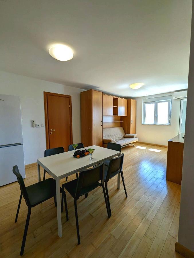 City Apartment Omis Ngoại thất bức ảnh